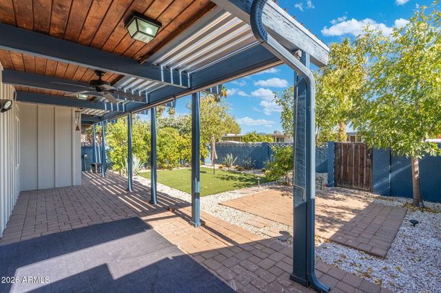 6217 E AVALON Drive, Scottsdale, AZ 85251