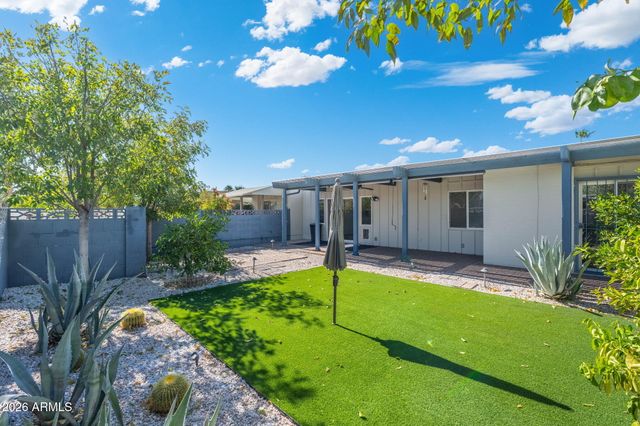 6217 E AVALON Drive, Scottsdale, AZ 85251