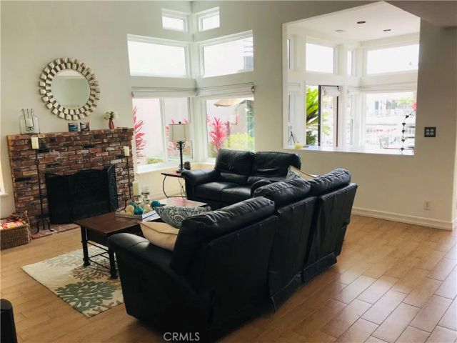 338 Whites, Long Beach, CA 90803