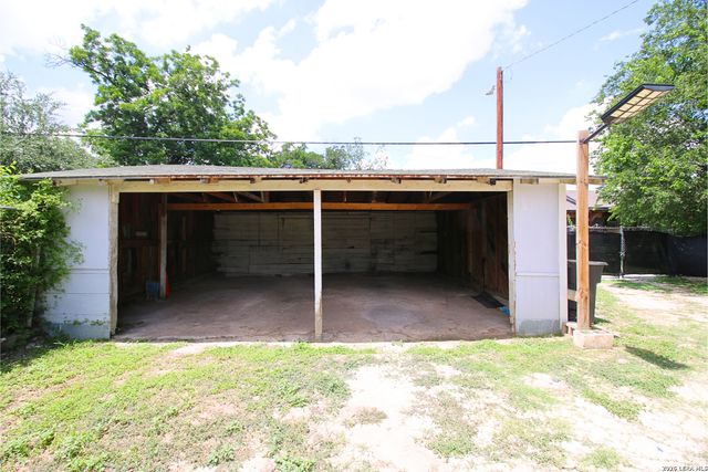 1505 Monterey, San Antonio, TX 78207