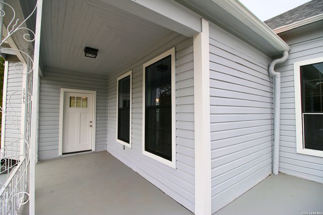 1505 Monterey, San Antonio, TX 78207