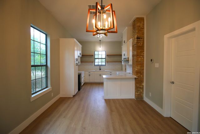 1505 Monterey, San Antonio, TX 78207