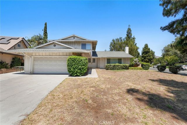 10811 Des Moines, Los Angeles, CA 91326