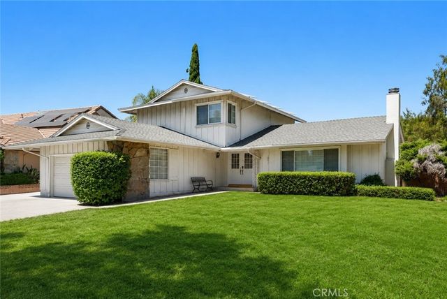 10811 Des Moines, Los Angeles, CA 91326