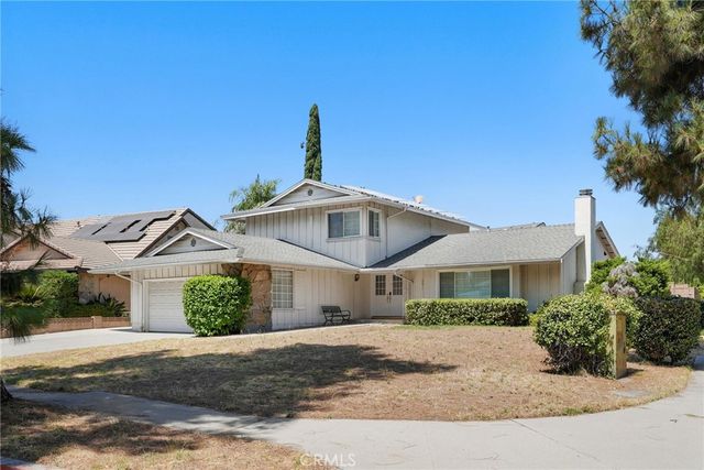 10811 Des Moines, Los Angeles, CA 91326