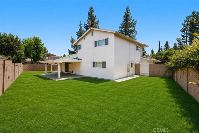 10811 Des Moines, Los Angeles, CA 91326