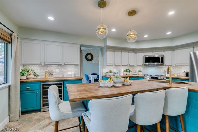 1919 Magnolia Drive, Henderson, NV 89014