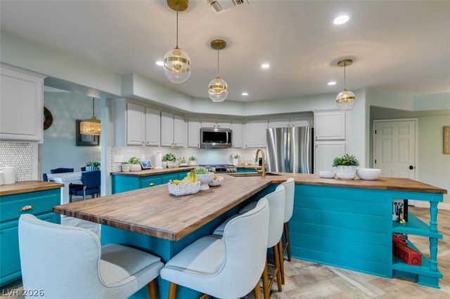 1919 Magnolia Drive, Henderson, NV 89014