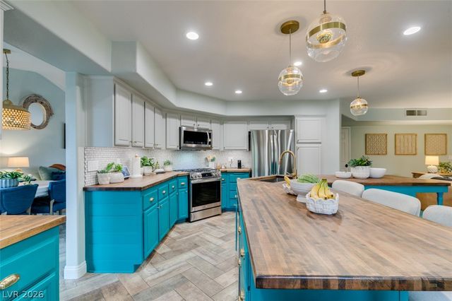 1919 Magnolia Drive, Henderson, NV 89014