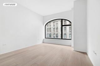 130 William St Apt 10B, New York City, NY 10038