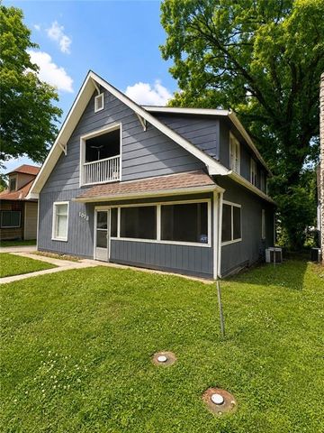 1013 S 4th Street, Leavenworth, KS 66048