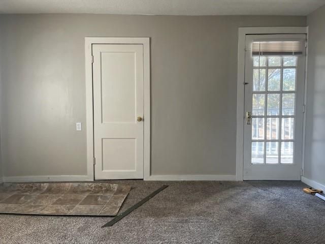 1013 S 4th Street, Leavenworth, KS 66048