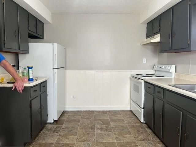 1013 S 4th Street, Leavenworth, KS 66048