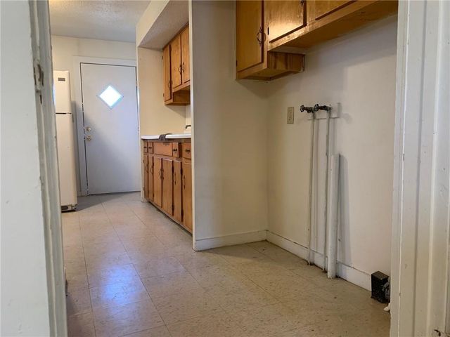 1013 S 4th Street, Leavenworth, KS 66048
