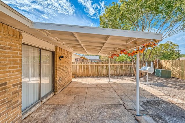 17414 N Yorkglen Drive, Houston, TX 77084