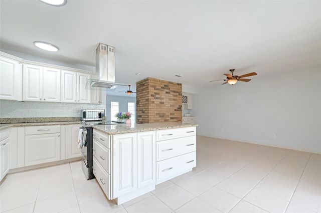 17414 N Yorkglen Drive, Houston, TX 77084