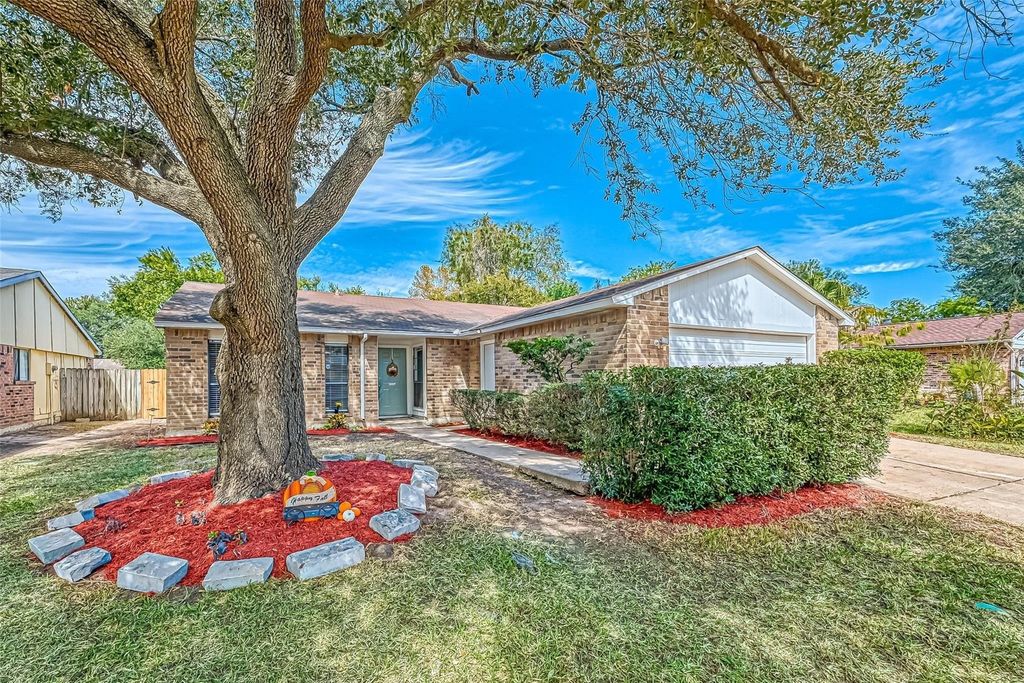 17414 N Yorkglen Drive, Houston, TX 77084