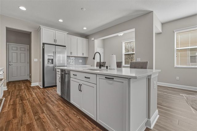 2527 STAPLEFORD PLACE, Wesley Chapel, FL 33543