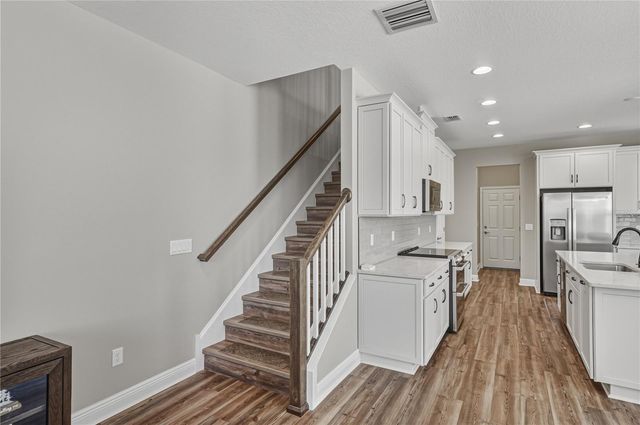 2527 STAPLEFORD PLACE, Wesley Chapel, FL 33543