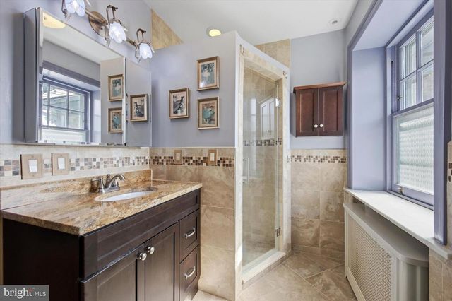 318 N BOWMAN AVE, Merion Station, PA 19066