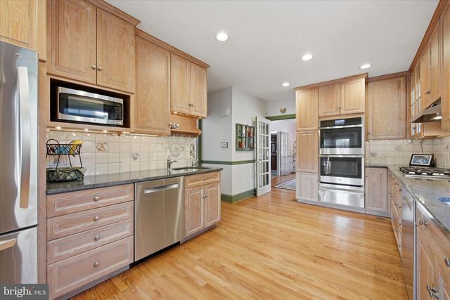 318 N BOWMAN AVE, Merion Station, PA 19066