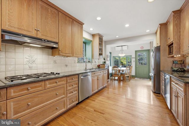 318 N BOWMAN AVE, Merion Station, PA 19066