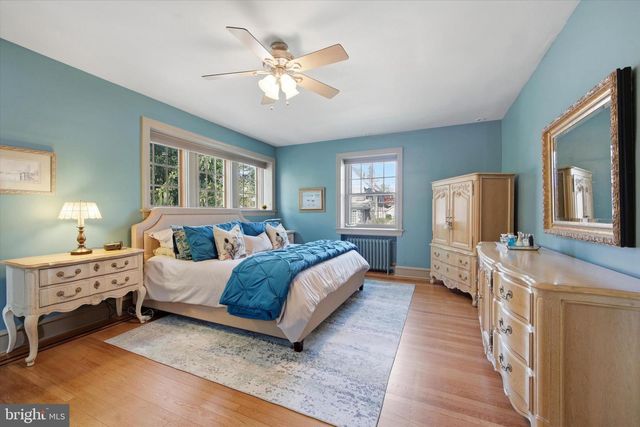318 N BOWMAN AVE, Merion Station, PA 19066