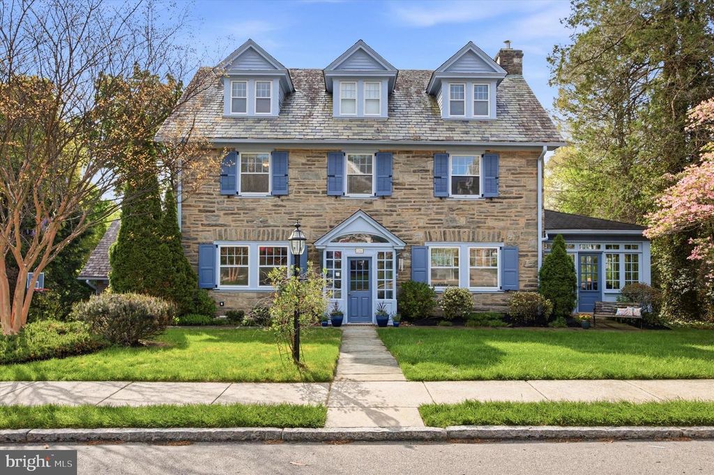 318 N BOWMAN AVE, Merion Station, PA 19066
