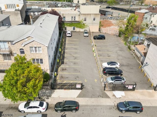 277 Orange St, Newark City, NJ 07103