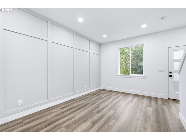 530 S TEXAS St, Portland, OR 97219