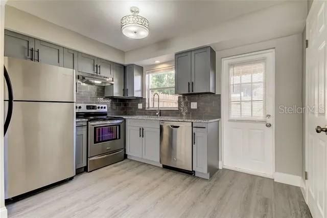 300 6TH STREET N W2, Safety Harbor, FL 34695