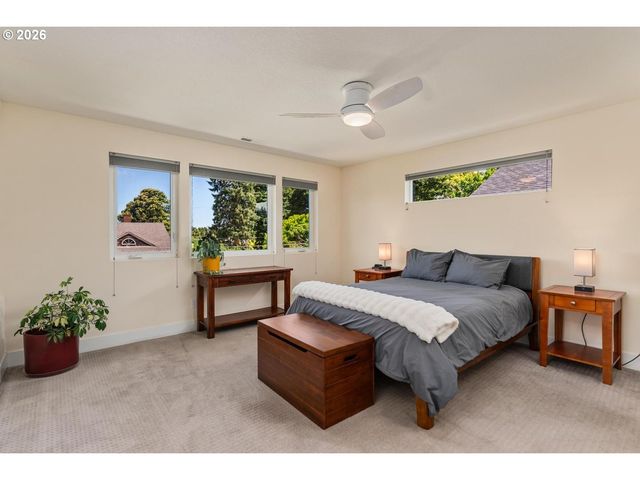 3104 Se FRANCIS St, Portland, OR 97202