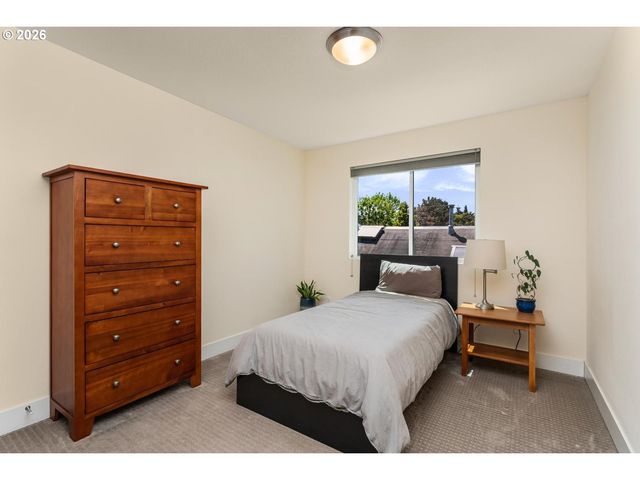 3104 Se FRANCIS St, Portland, OR 97202