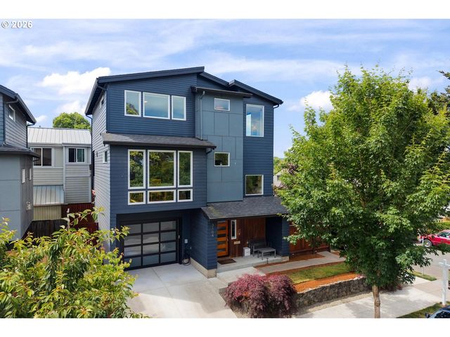 3104 Se FRANCIS St, Portland, OR 97202