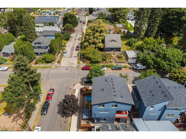 3104 Se FRANCIS St, Portland, OR 97202