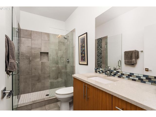 3104 Se FRANCIS St, Portland, OR 97202