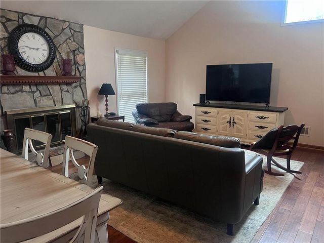 3959 Cotswold Drive, Lilburn, GA 30047