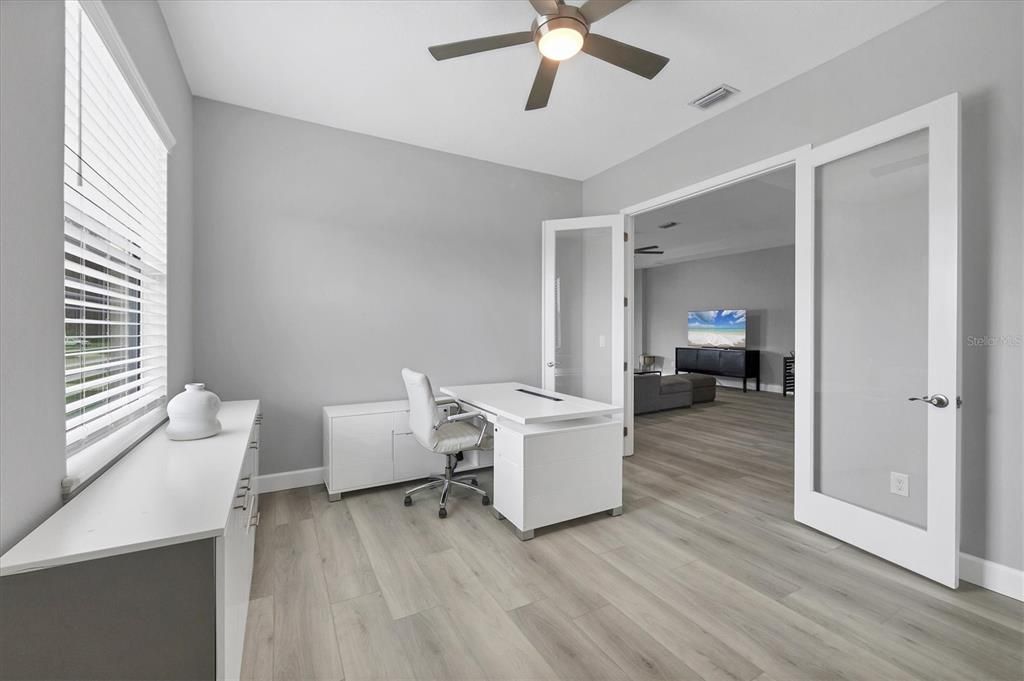 Image 29 of property listing at 5410 TITLE ROW DRIVE, Bradenton, FL 34210