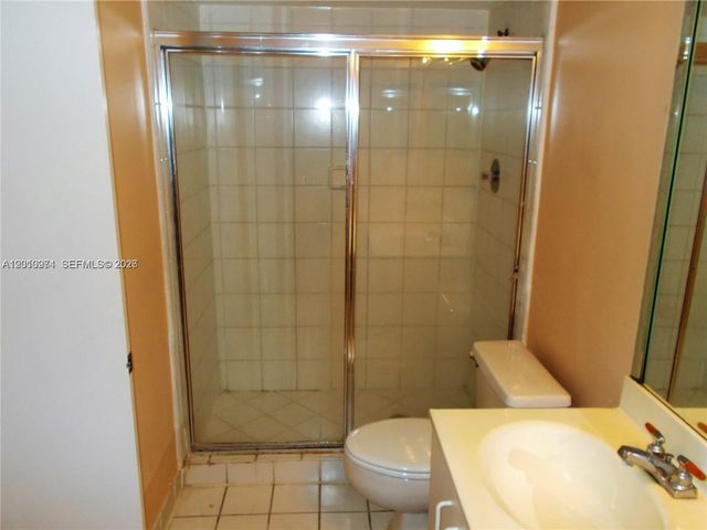 3300 NE 191st St 912, Aventura, FL 33180