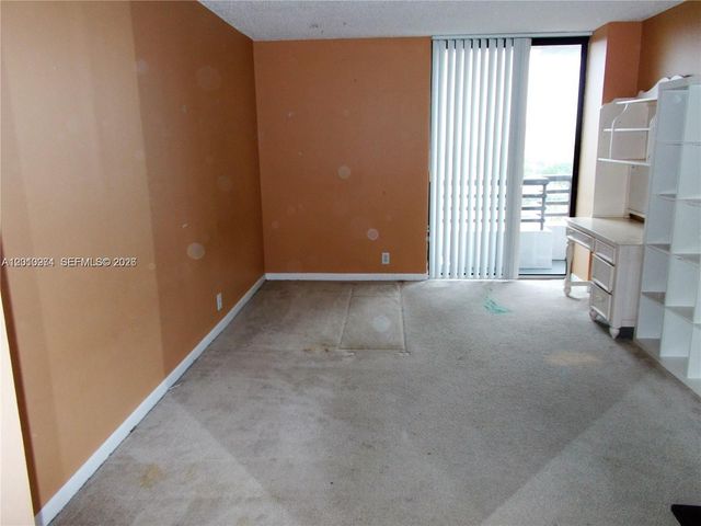 3300 NE 191st St 912, Aventura, FL 33180