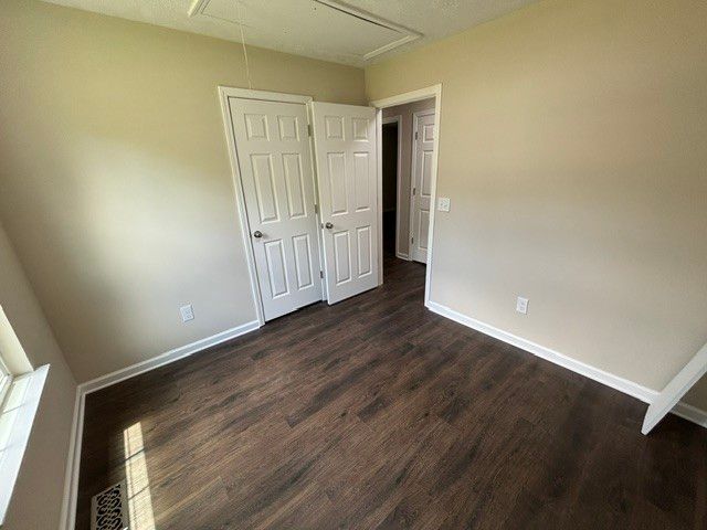 9106 Redbud Ln, Nunnelly, TN 37137