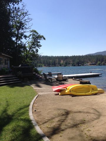 6627 G Thomas Ln, Nine Mile Falls, WA 99026