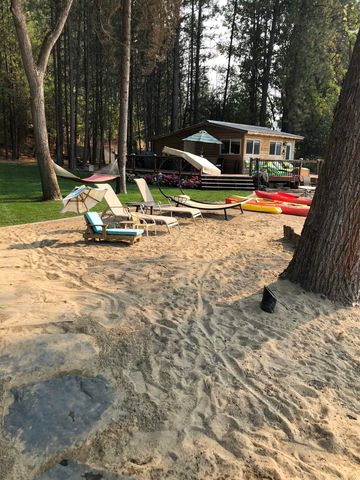6627 G Thomas Ln, Nine Mile Falls, WA 99026