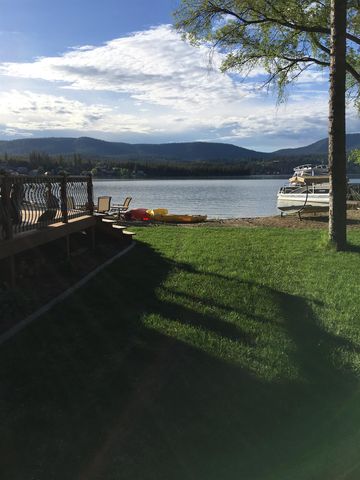 6627 G Thomas Ln, Nine Mile Falls, WA 99026