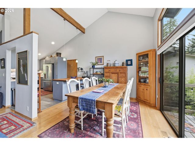 3847 ASHFORD Dr, Eugene, OR 97405