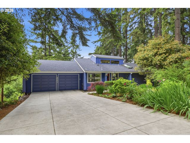 3847 ASHFORD Dr, Eugene, OR 97405