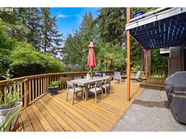 3847 ASHFORD Dr, Eugene, OR 97405