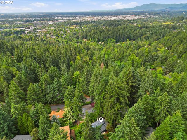 3847 ASHFORD Dr, Eugene, OR 97405