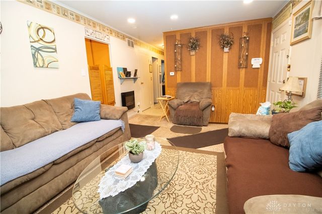 4200 Otis Drive, Dayton, OH 45416