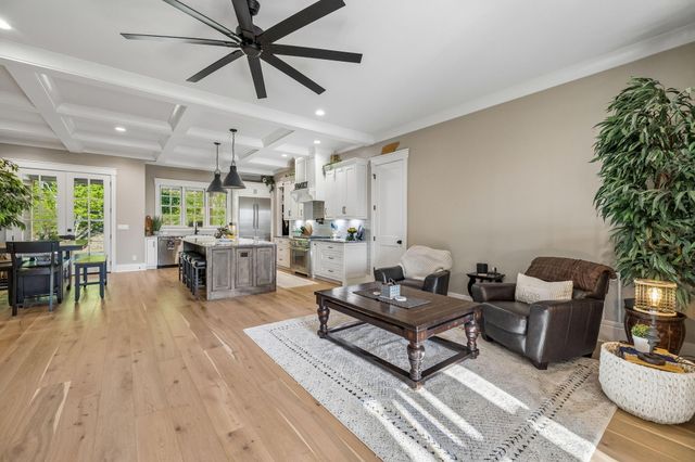 2470 Birds Eye Way, Guild, TN 37340